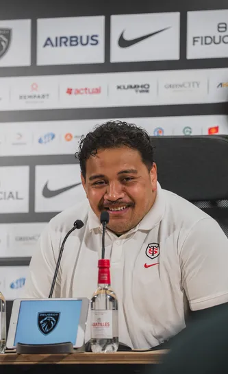 David Ainu'u en conférence de presse
