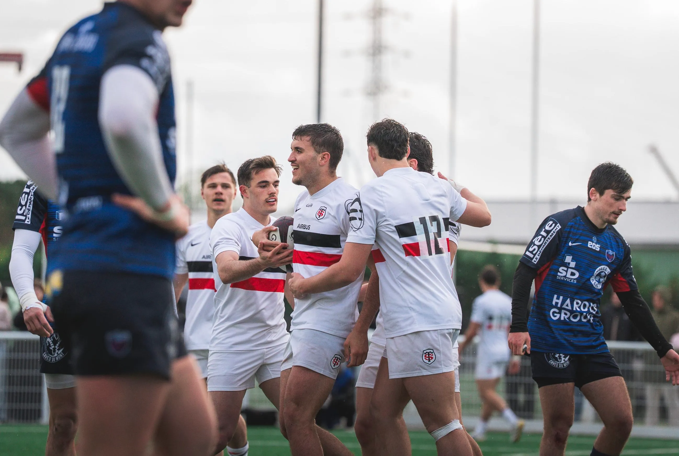 Oriol Marsinyac célébrant lors du match des Espoirs face à Grenoble 25/26